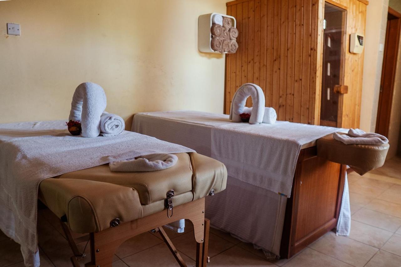 Tanga Beach Resort & Spa Екстериор снимка